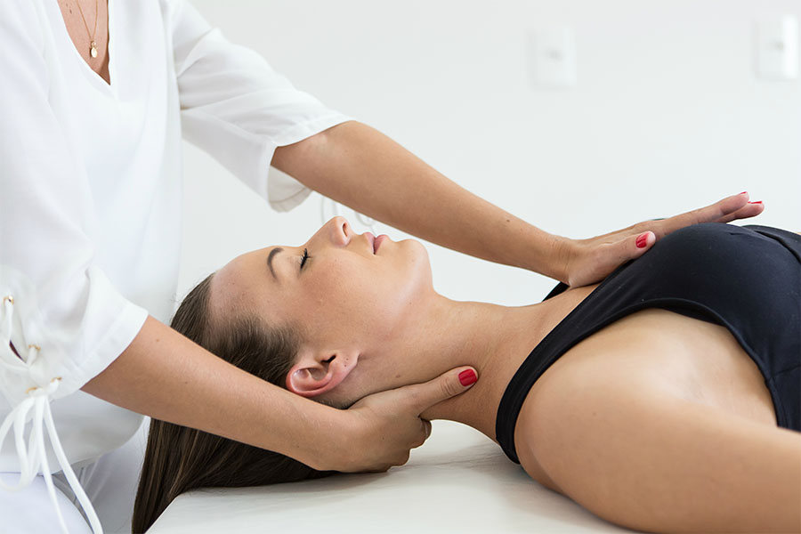 Reeducação Postural Global (R.P.G)